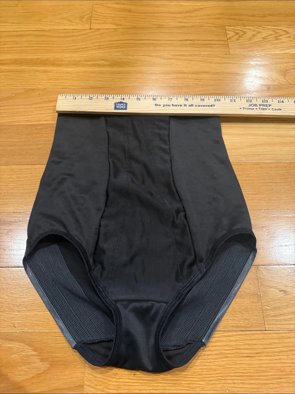Miraclesuit extra-firm tummy control shape wear size medium.